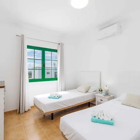 Sargo فيلة بلايا بلانكا